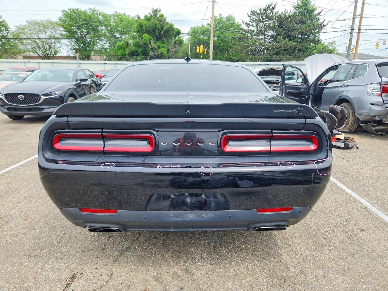 2020 Dodge Challenger R - zdjęcie 6