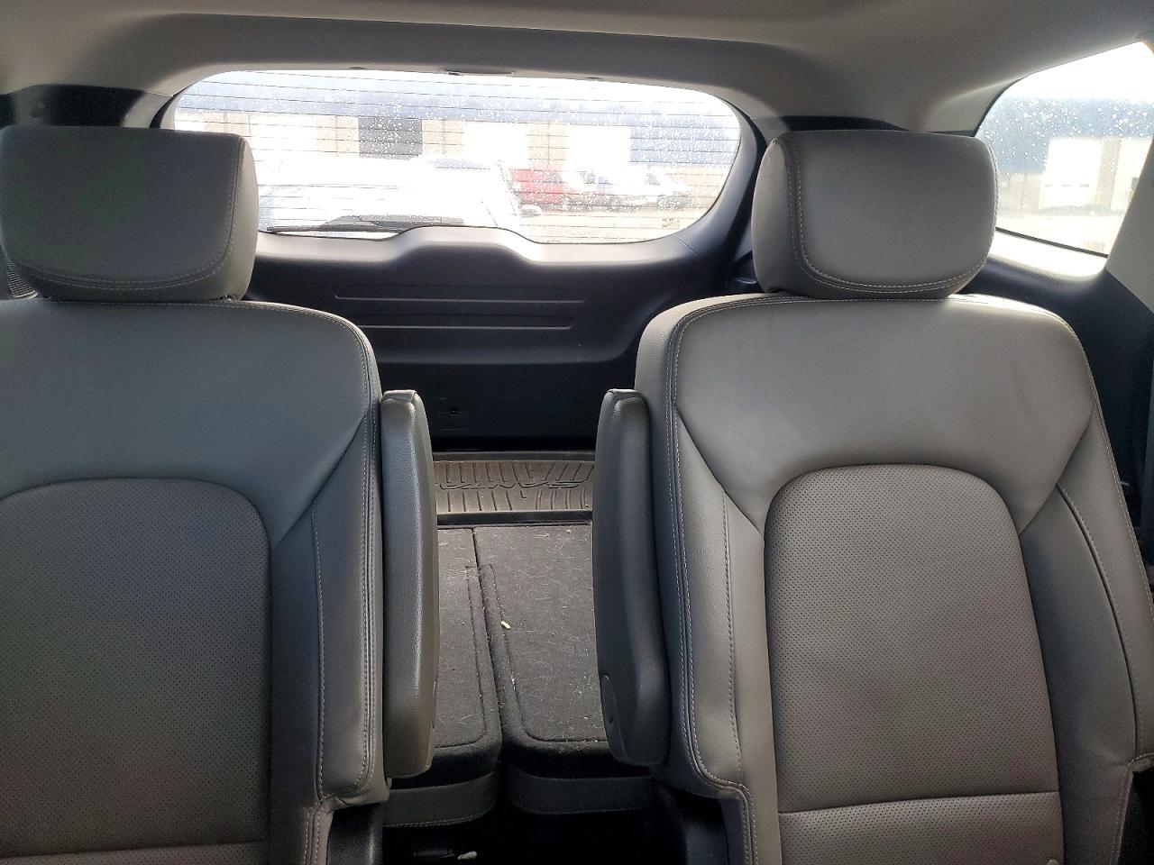 2017 Hyundai Santa Fe Limited Ultimate - zdjęcie 10