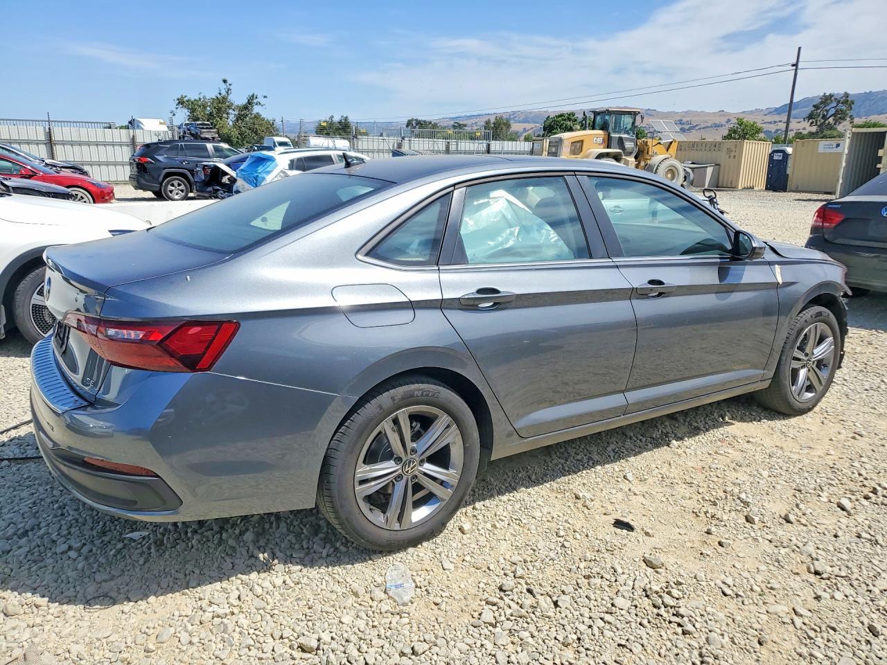 2024 Volkswagen Jetta Se - zdjęcie 3