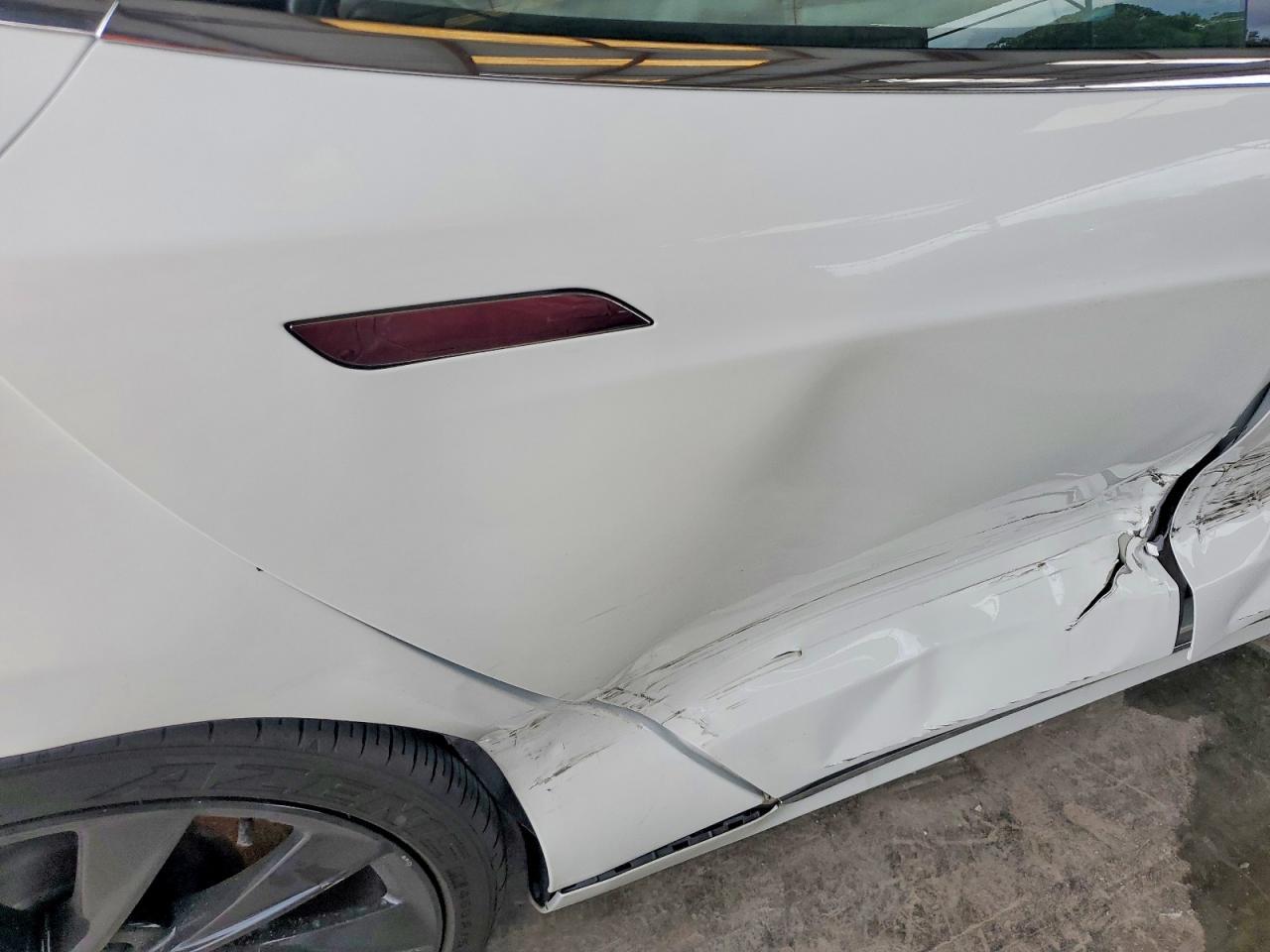 2018 Tesla Model S - zdjęcie 10