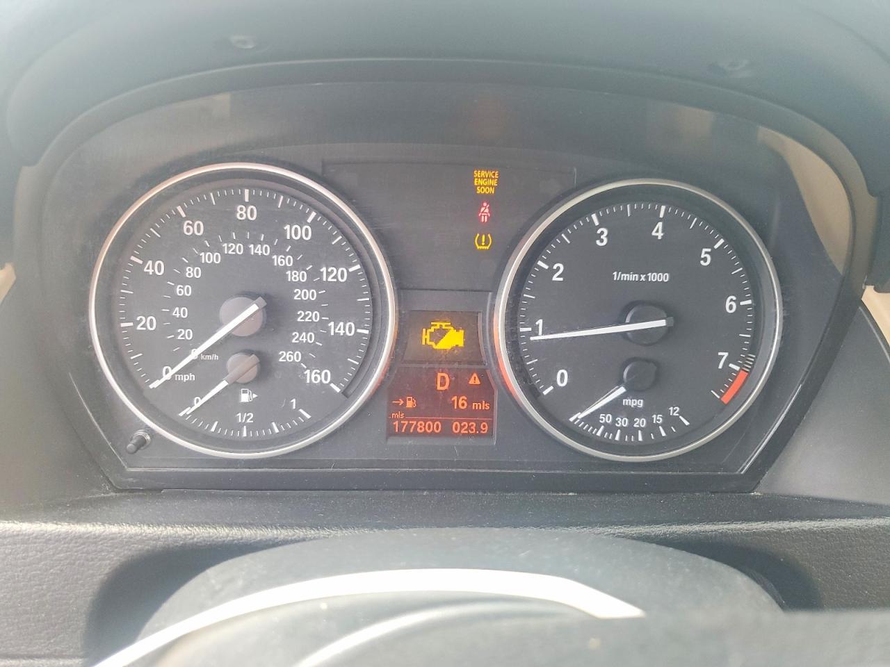 2015 BMW X1 xDrive28I - zdjęcie 9