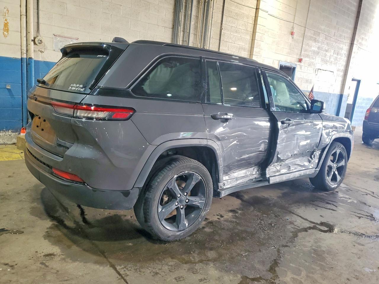 2024 Jeep Grand Cherokee Limited - zdjęcie 3