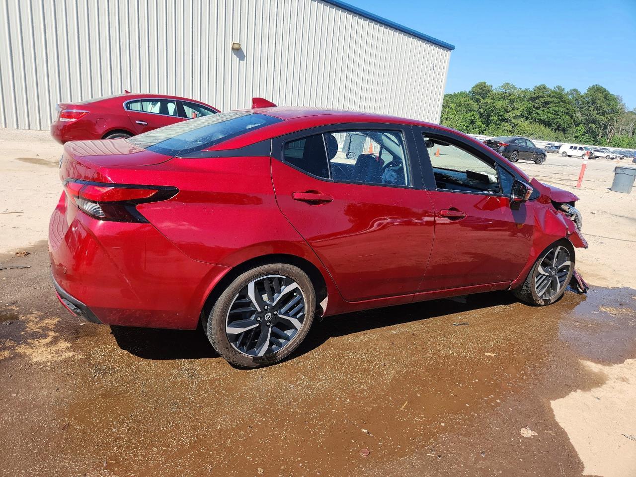 2023 Nissan Versa - zdjęcie 3
