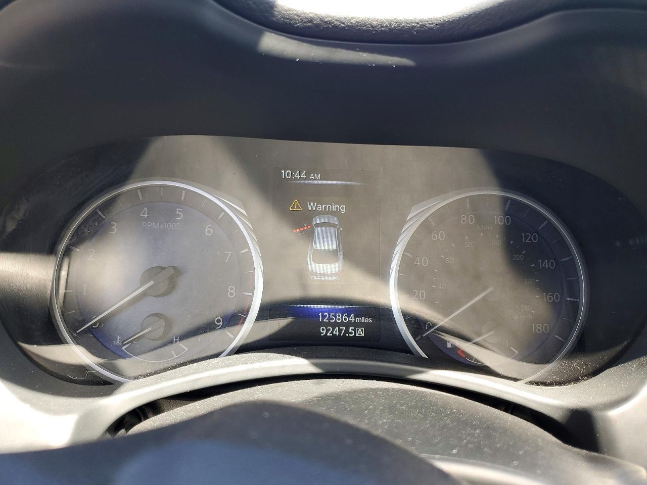 2015 Infiniti Q50 Premium - zdjęcie 9