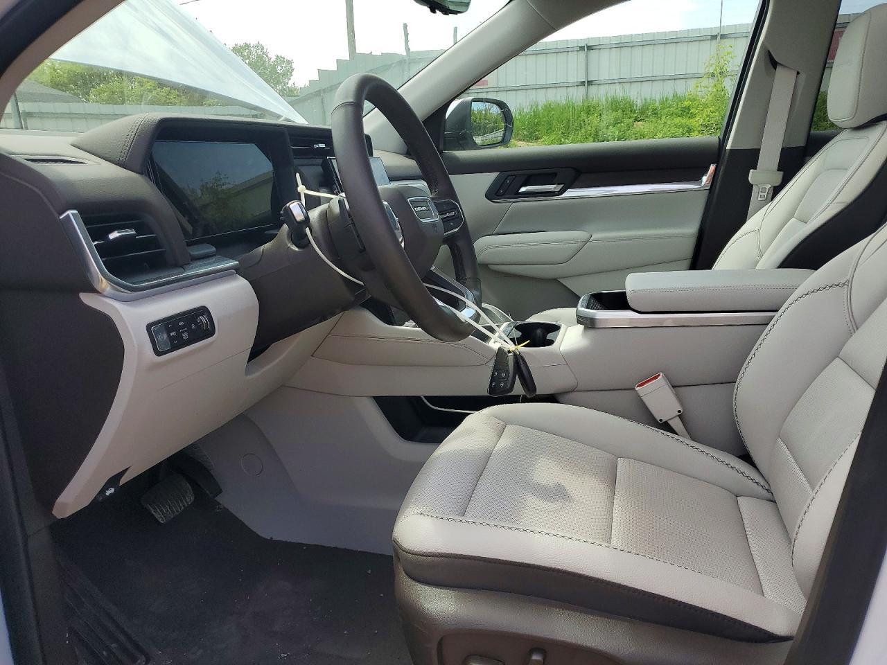 2026 GMC Terrain Denali - zdjęcie 7