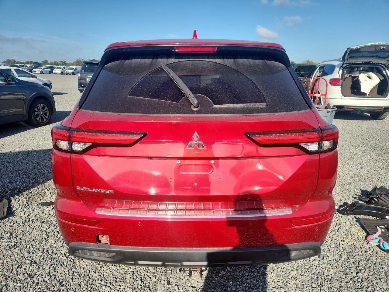 2022 Mitsubishi Outlander Es - zdjęcie 6