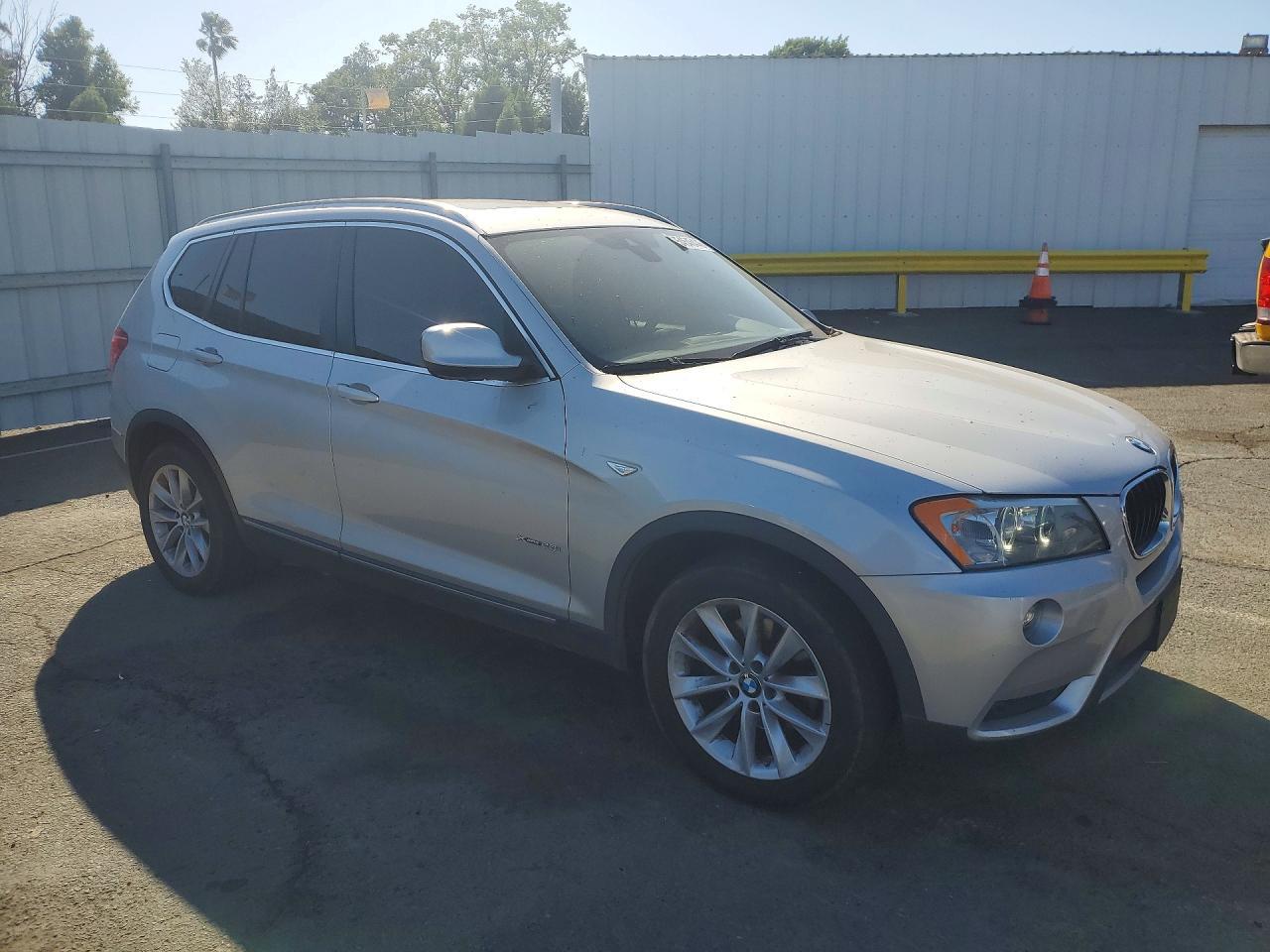 2013 BMW X3 xDrive28I - zdjęcie 4