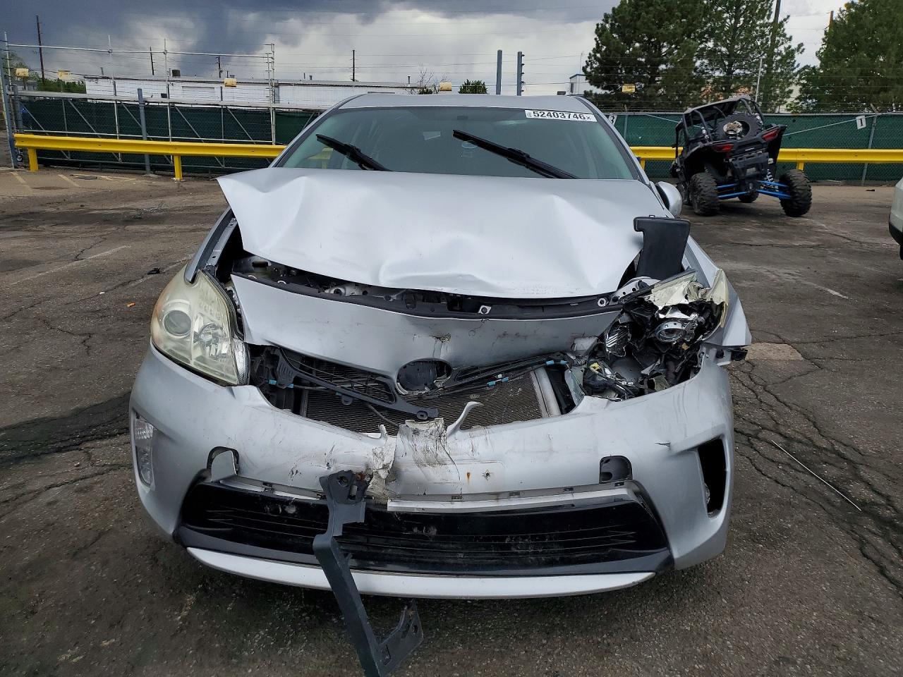 2013 Toyota Prius Two - zdjęcie 5
