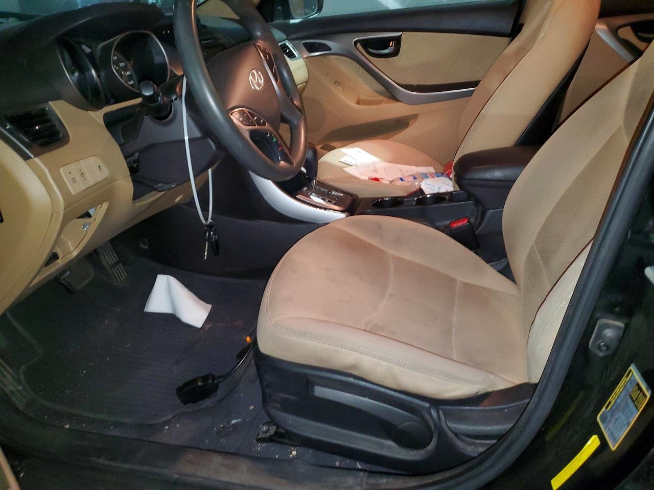 2013 Hyundai Elantra Gls - zdjęcie 7