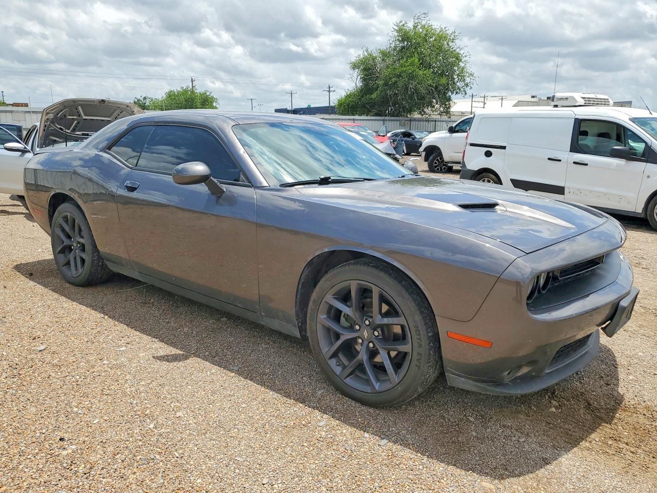 2021 Dodge Challenger Sxt - zdjęcie 4