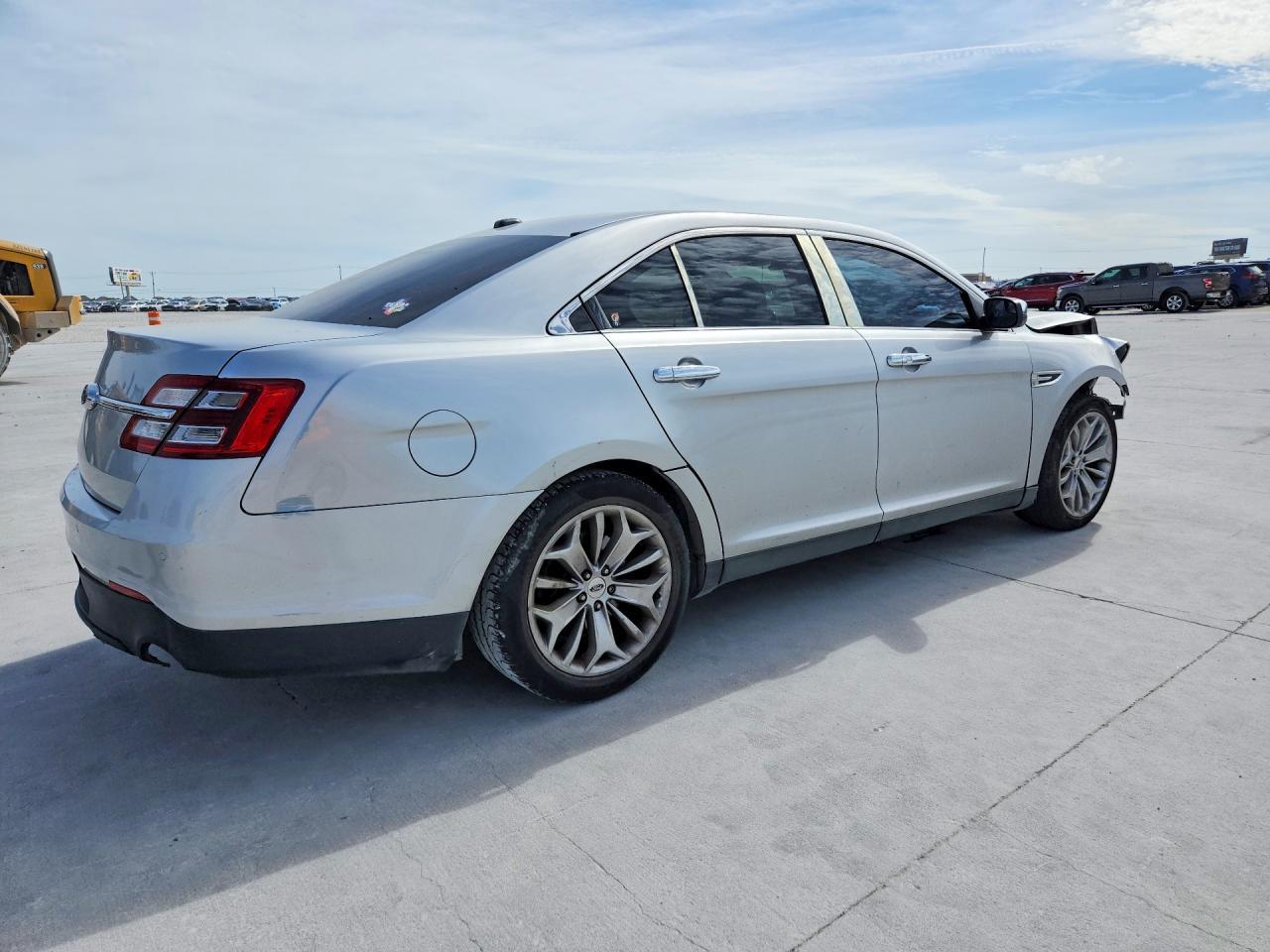 2015 Ford Taurus Limited - zdjęcie 3