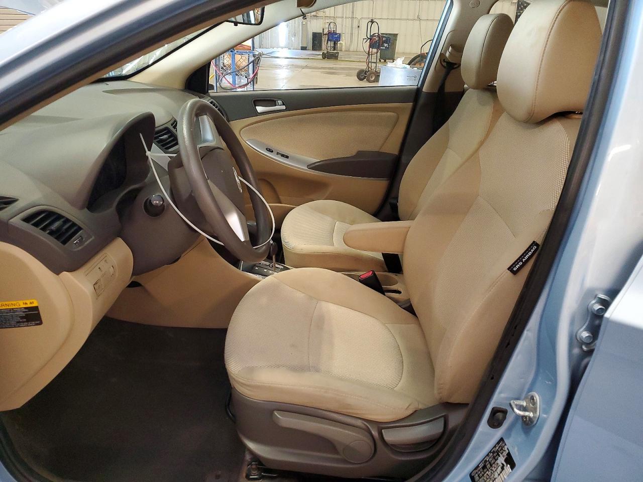 2013 Hyundai Accent Gls - zdjęcie 7
