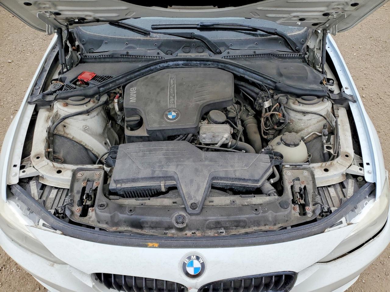 2013 BMW 320 I xDrive - zdjęcie 11