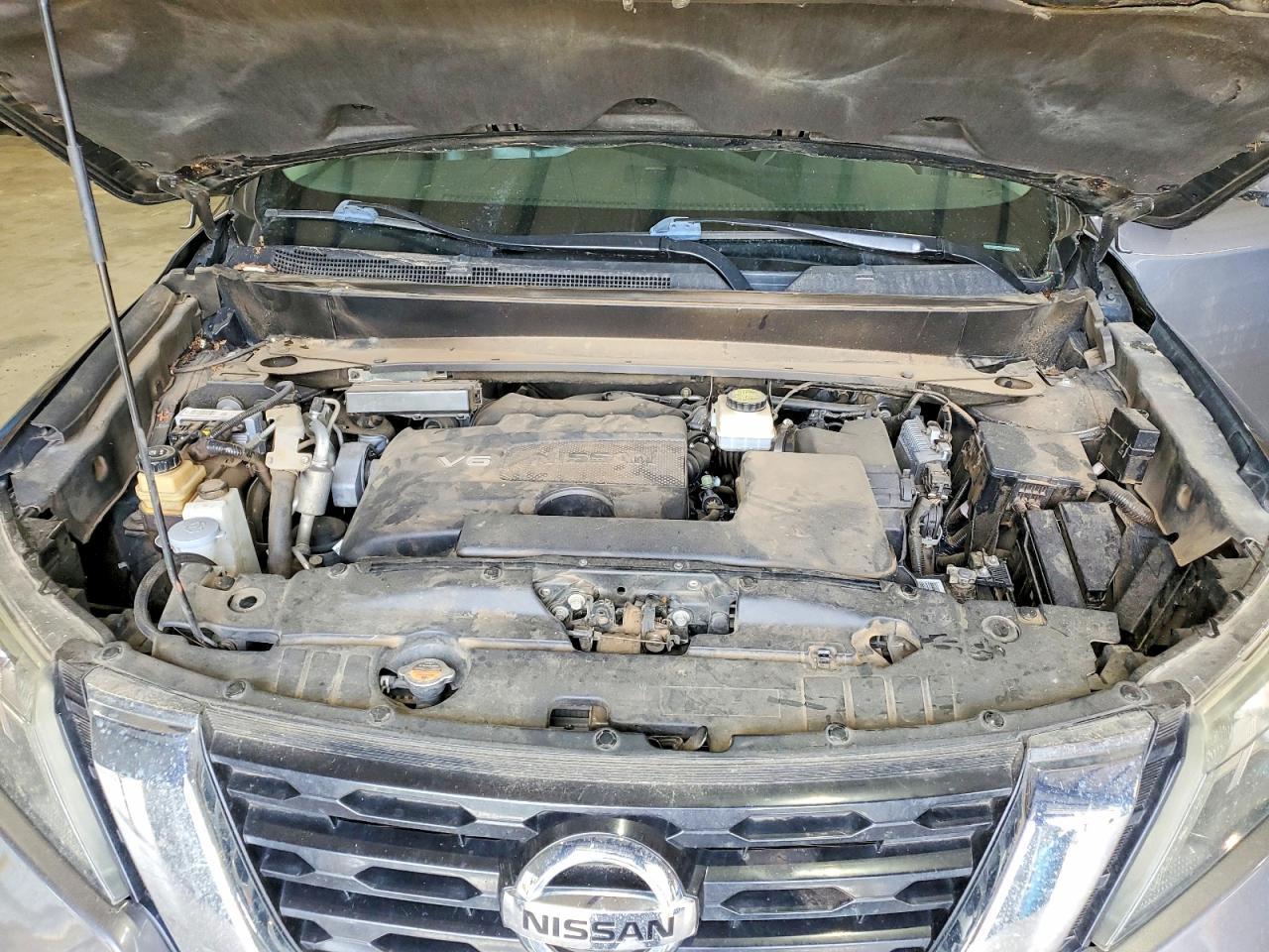 2017 Nissan Pathfinder Sl - zdjęcie 12