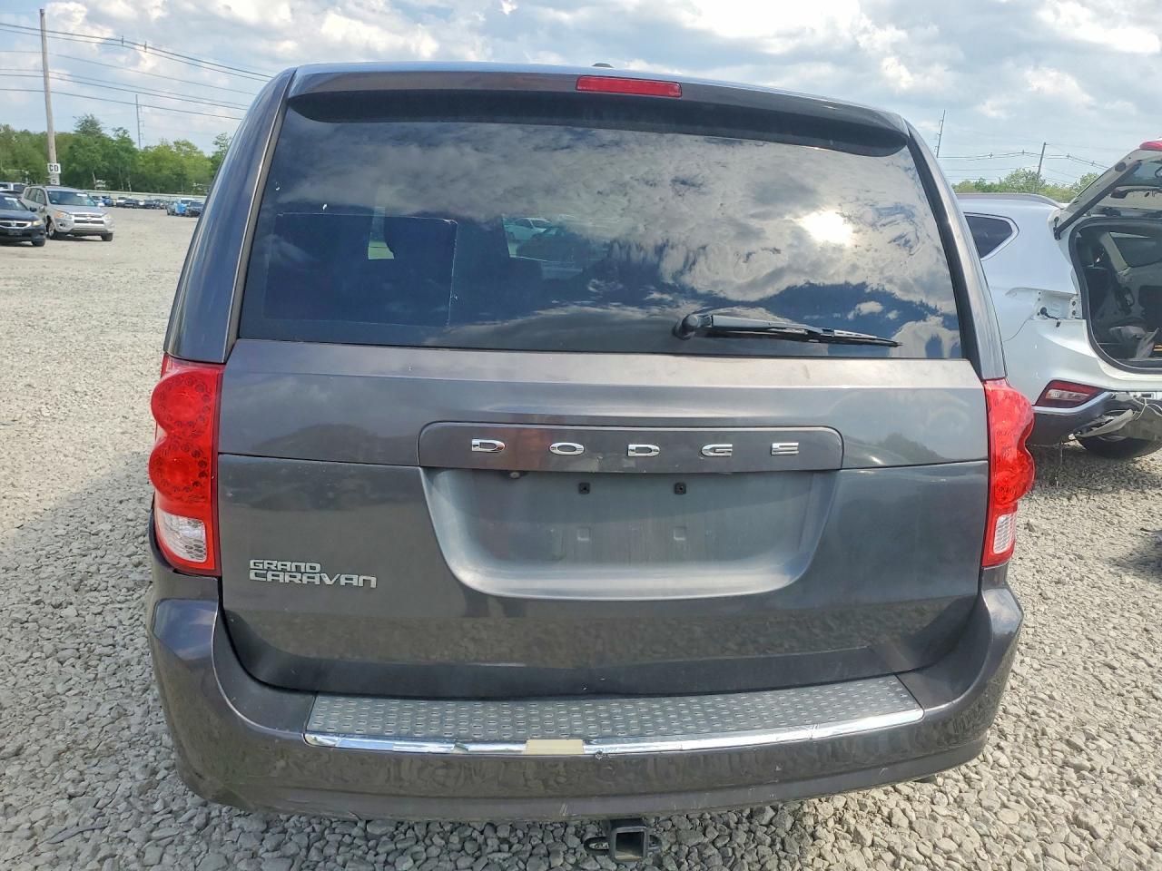 2018 Dodge Grand Caravan Gt - zdjęcie 6