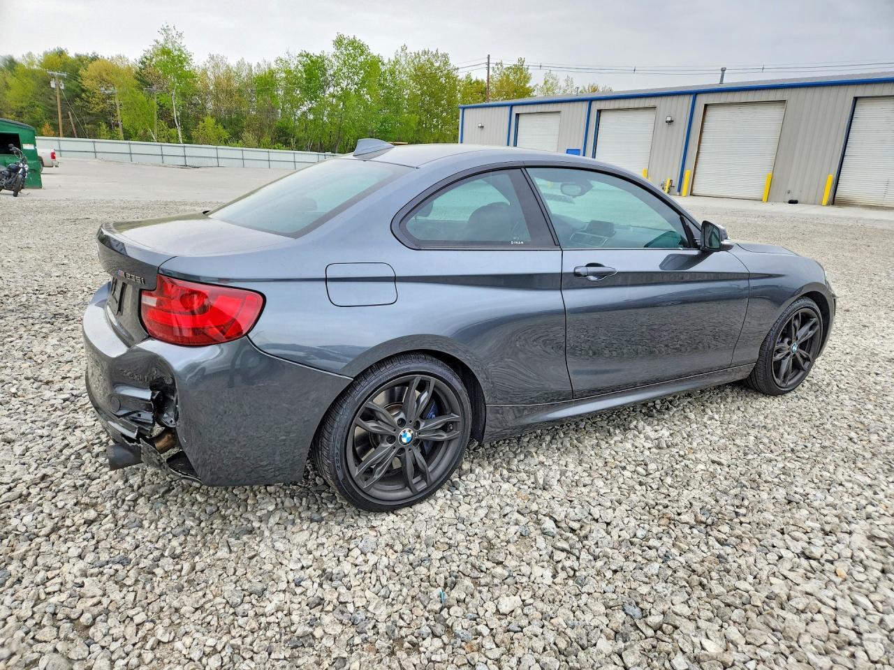 2016 BMW M235Xi - zdjęcie 3