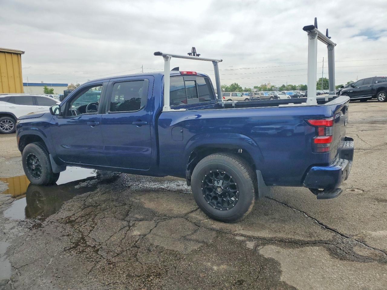 2022 Nissan Frontier Sv - zdjęcie 2
