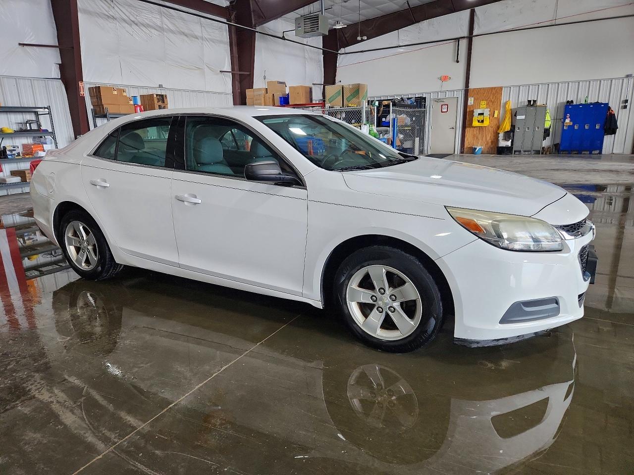 2014 Chevrolet Malibu Ls - zdjęcie 4