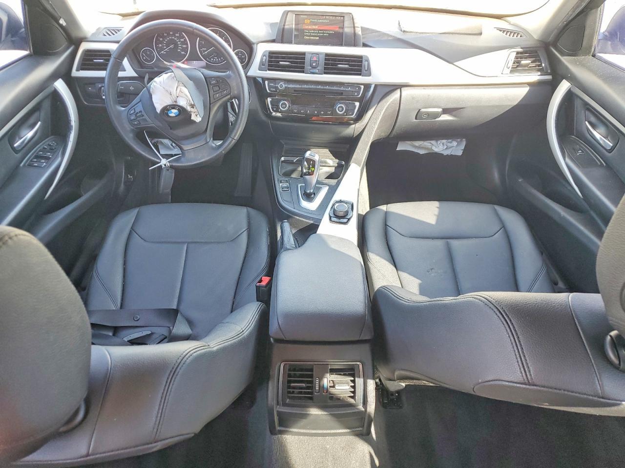 2018 BMW 320 I - zdjęcie 8