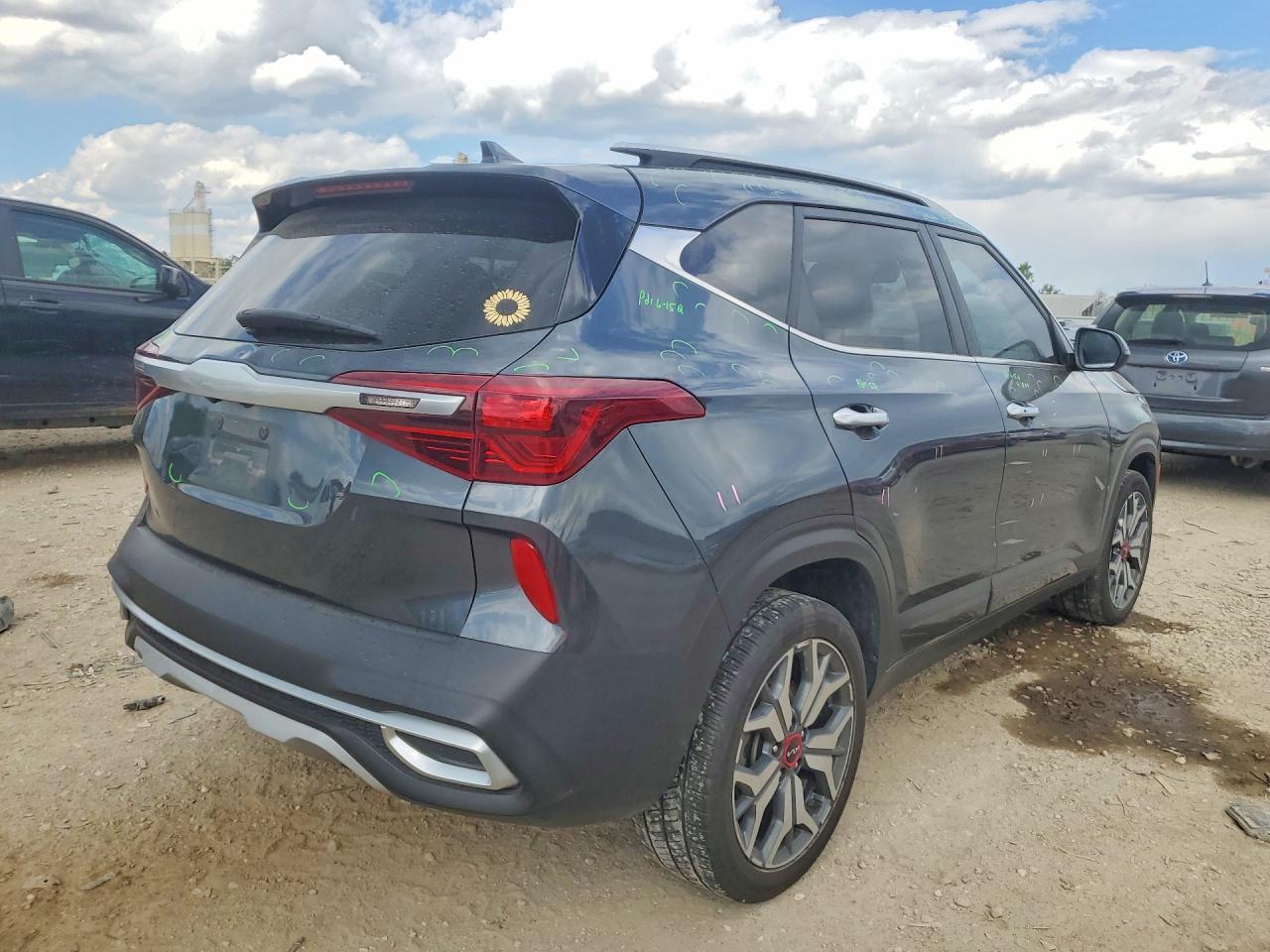 2023 Kia Seltos Sx - zdjęcie 3