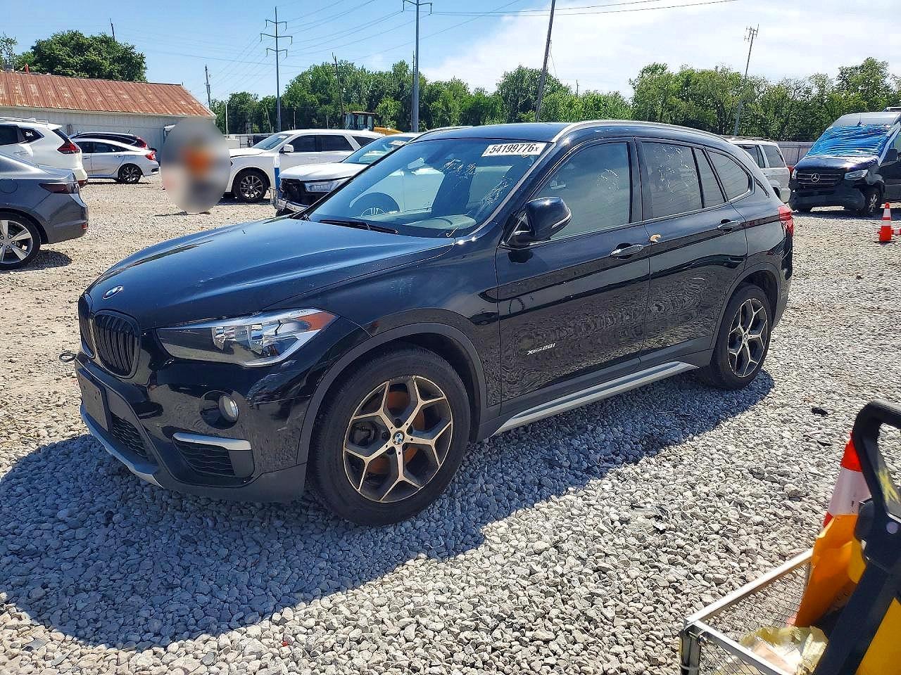 2018 BMW X1 xDrive28I - zdjęcie główne