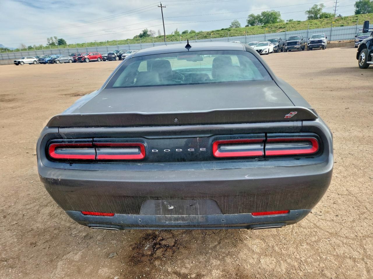 2018 Dodge Challenger - zdjęcie 6