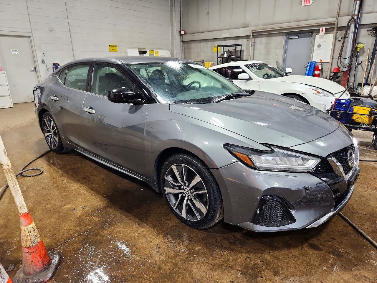 2019 Nissan Maxima 3.5 S - zdjęcie 4