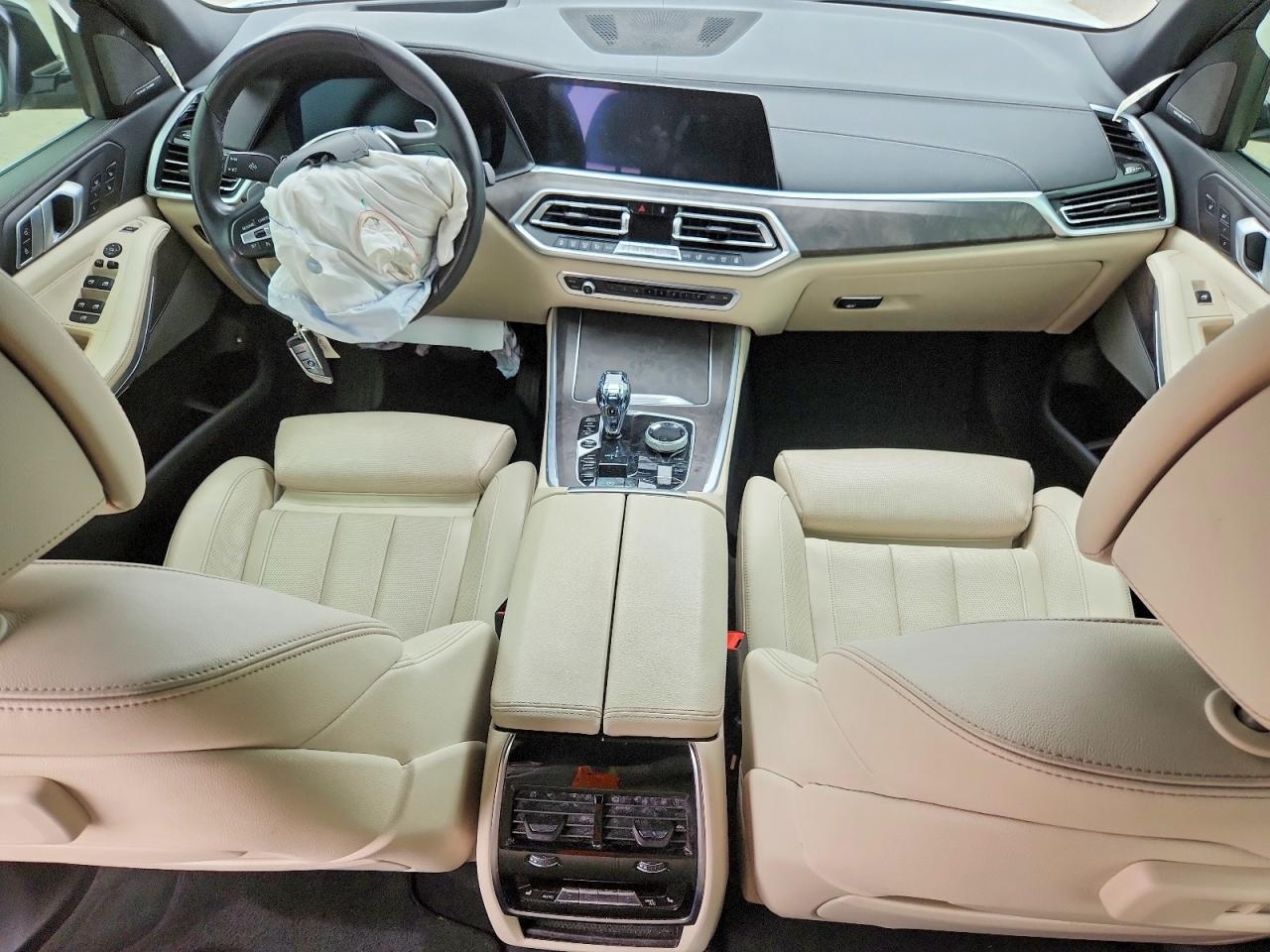 2021 BMW X5 xDrive45E - zdjęcie 8