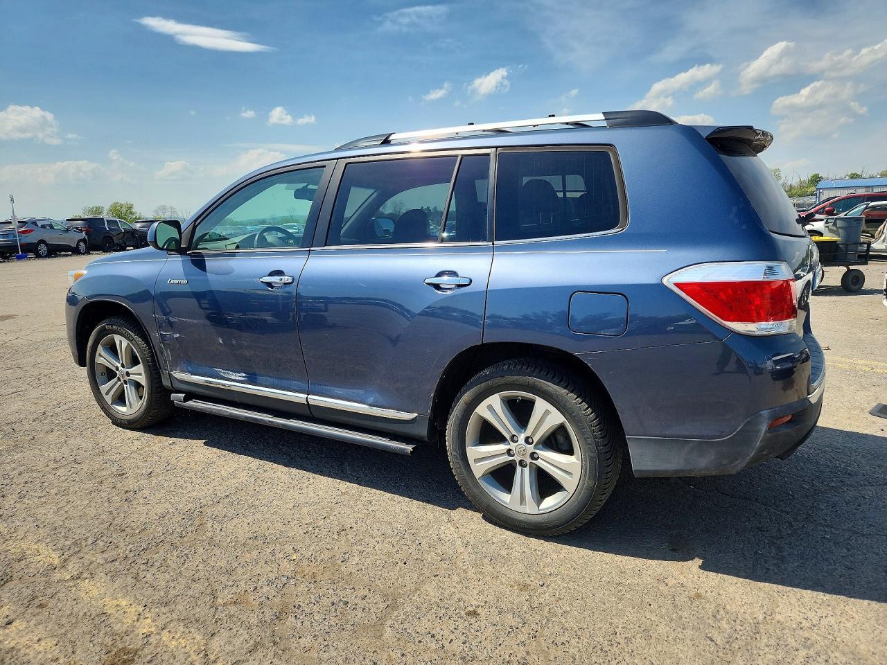 2013 Toyota Highlander Limited - zdjęcie 2