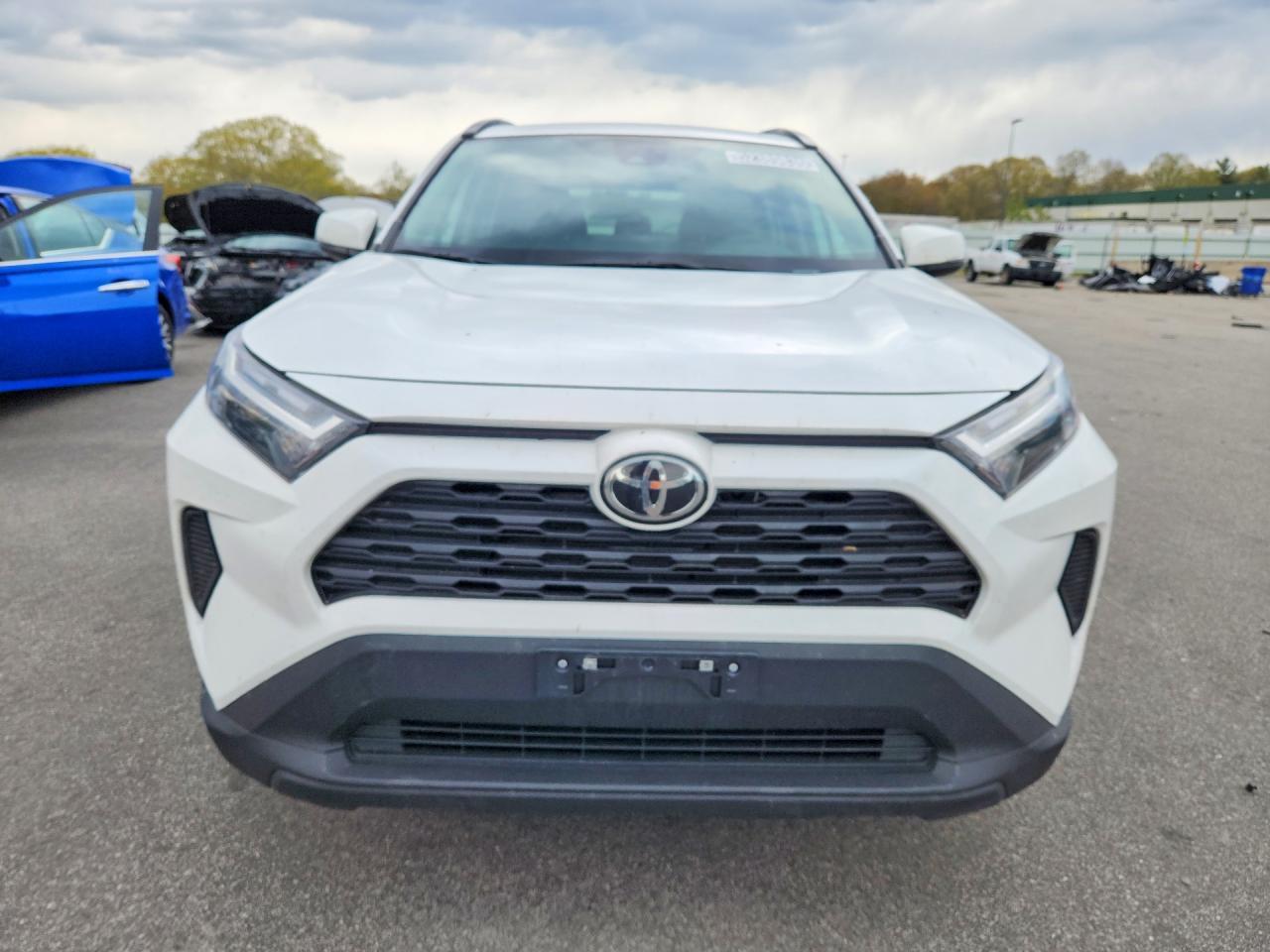 2025 Toyota Rav4 Hybrid Xle - zdjęcie 5