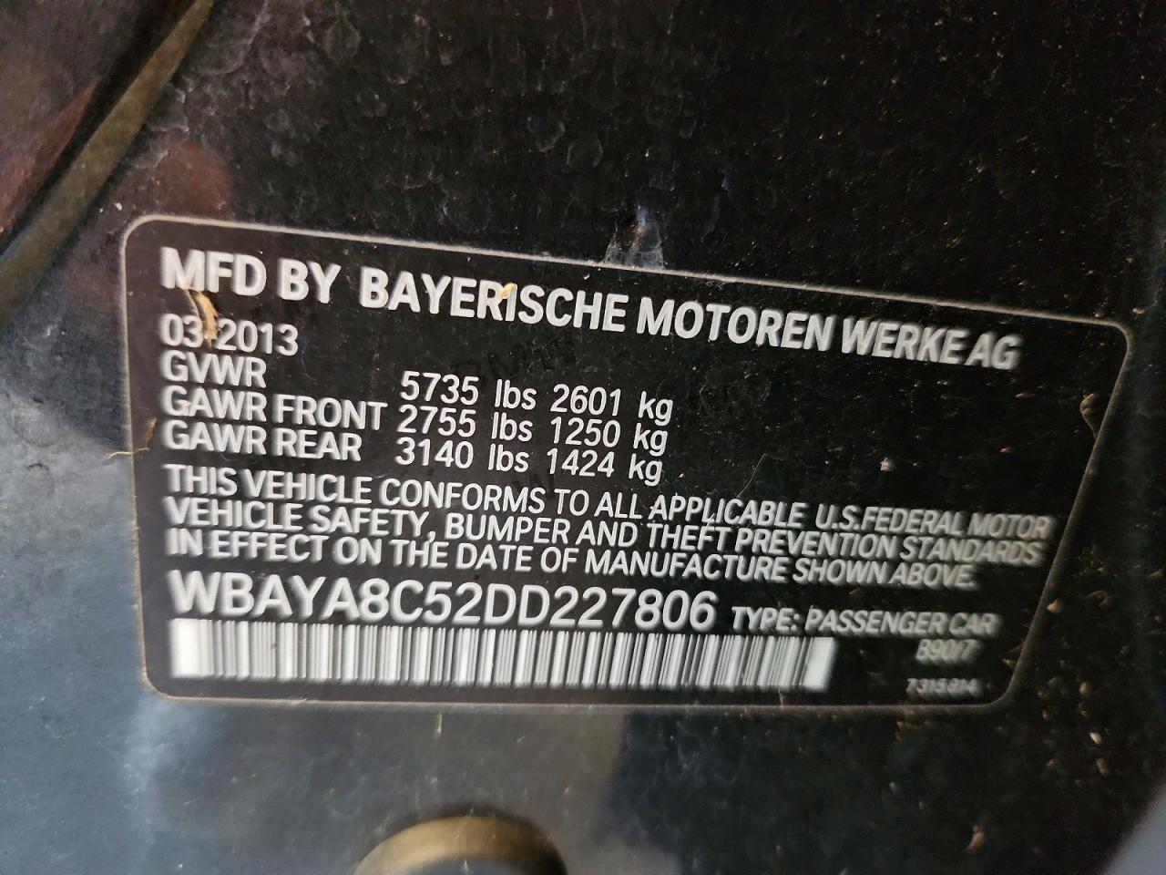 2013 BMW 750 I - zdjęcie 12