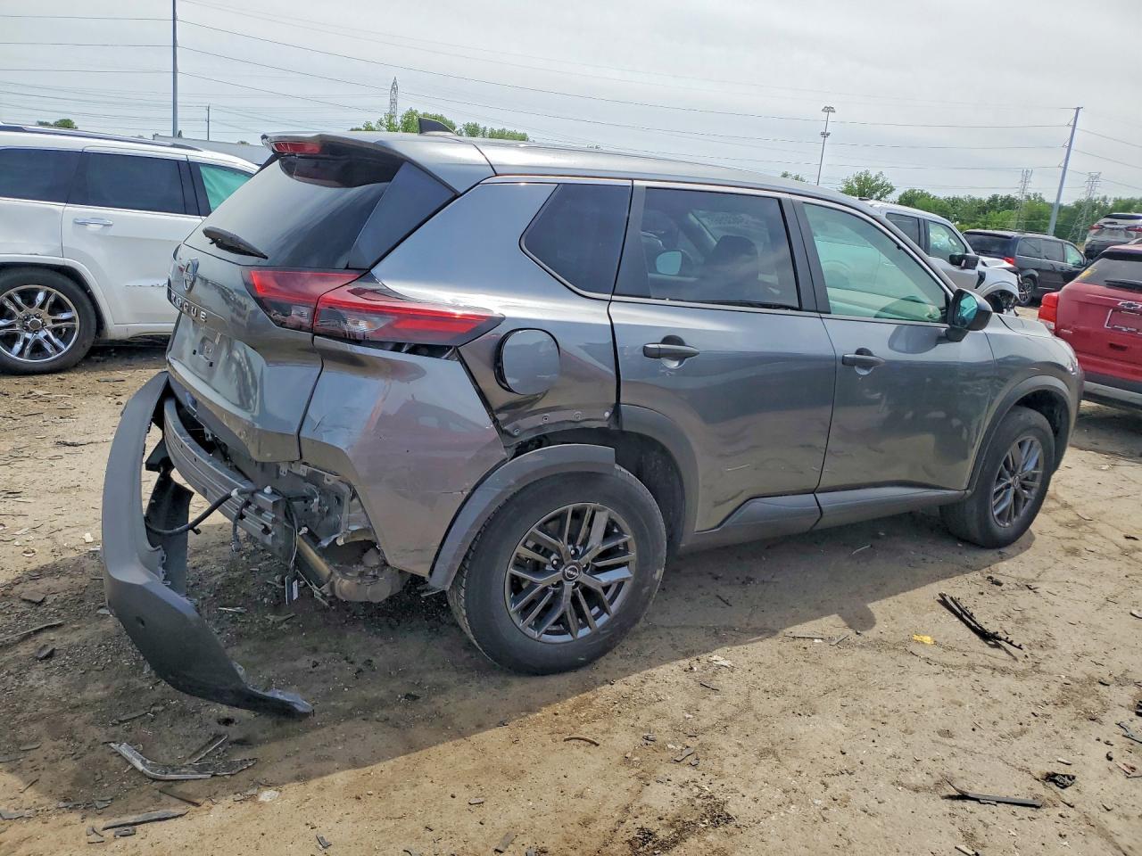 2023 Nissan Rogue S - zdjęcie 3