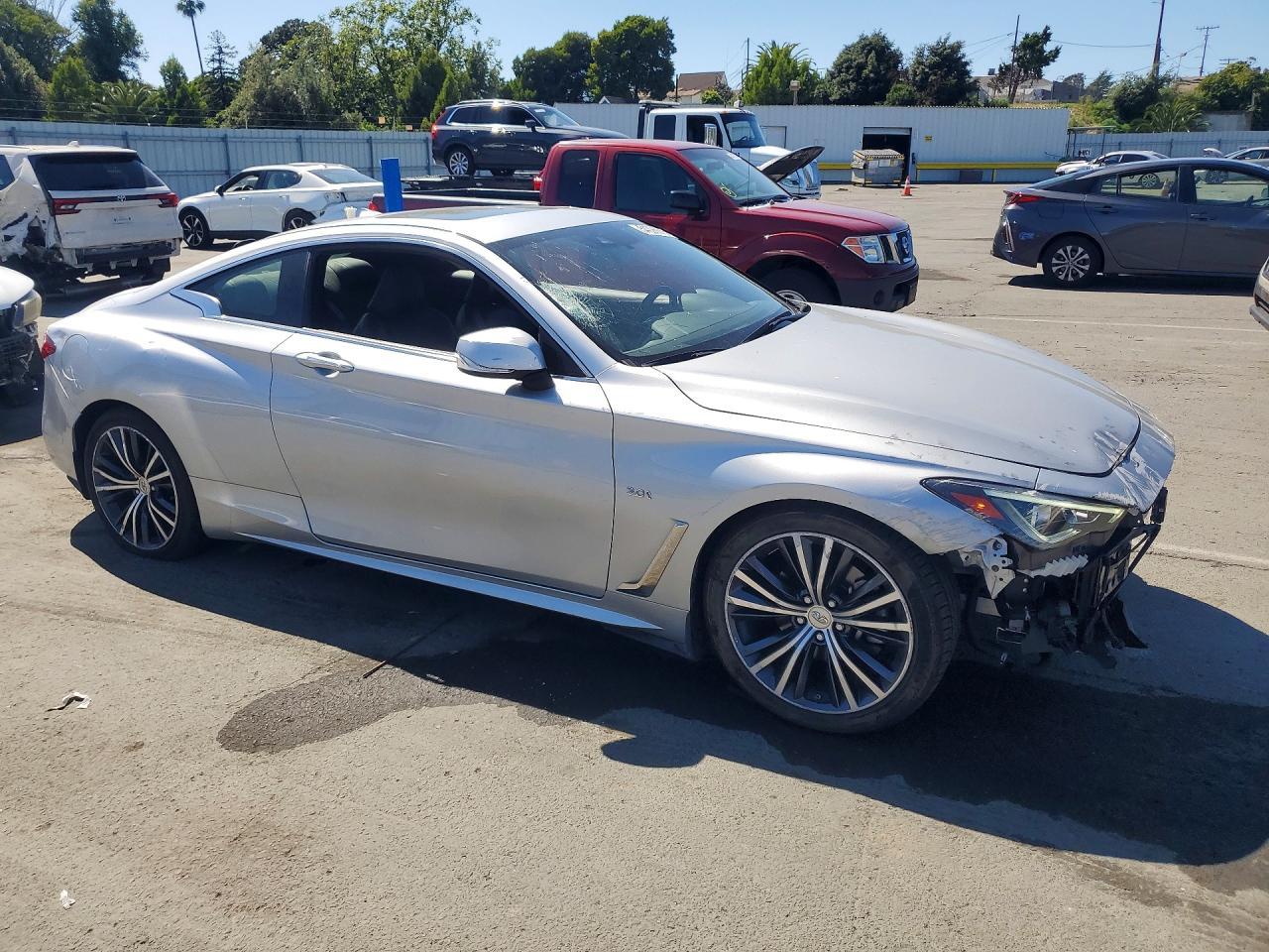 2019 Infiniti Q60 3.0T Luxe - zdjęcie 4
