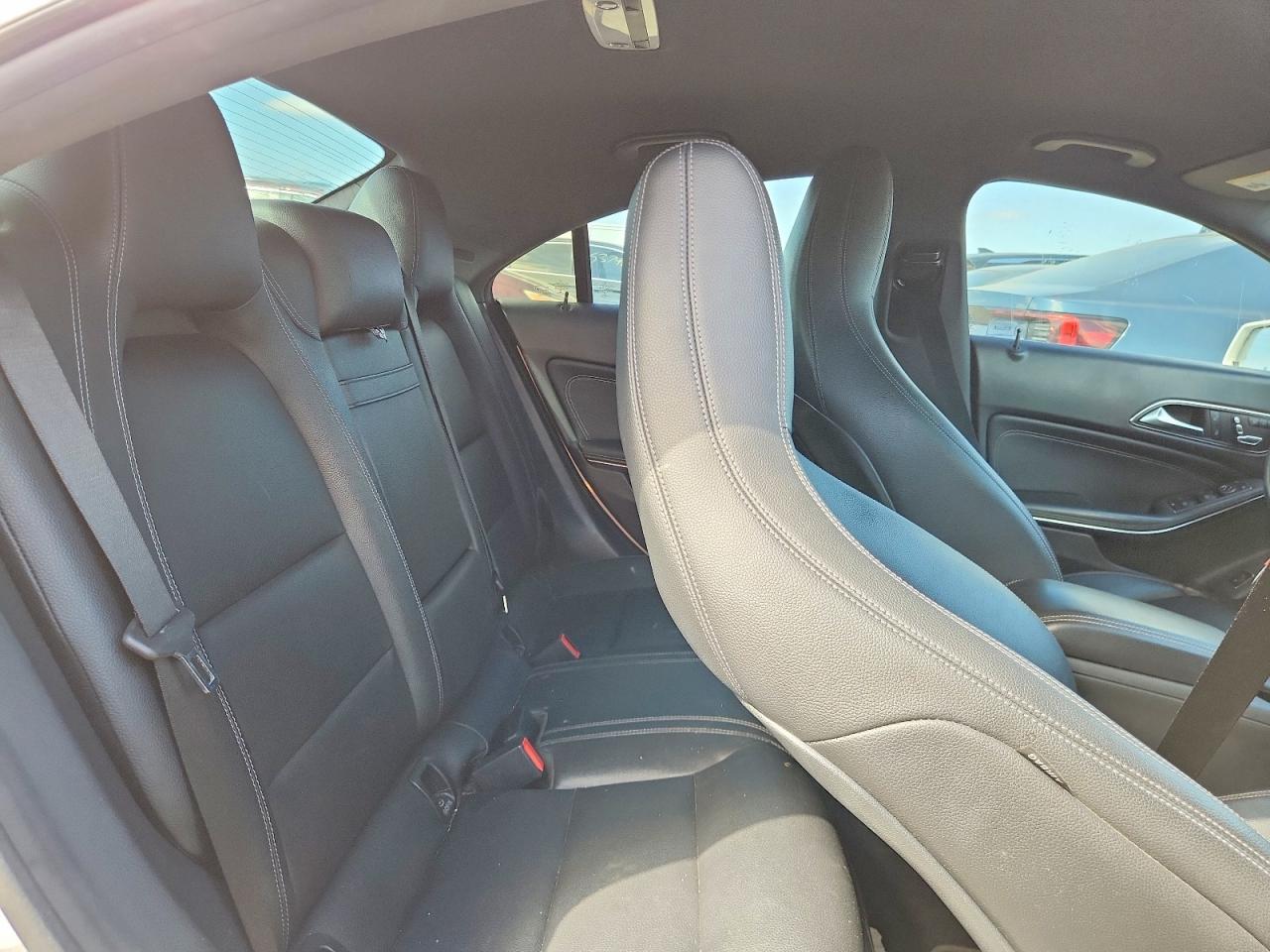 2018 Mercedes-Benz Cla 250 4Matic - zdjęcie 10