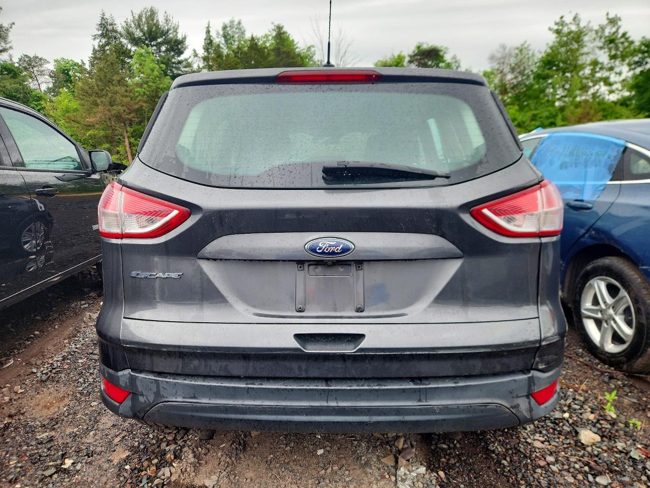 2016 Ford Escape S - zdjęcie 6