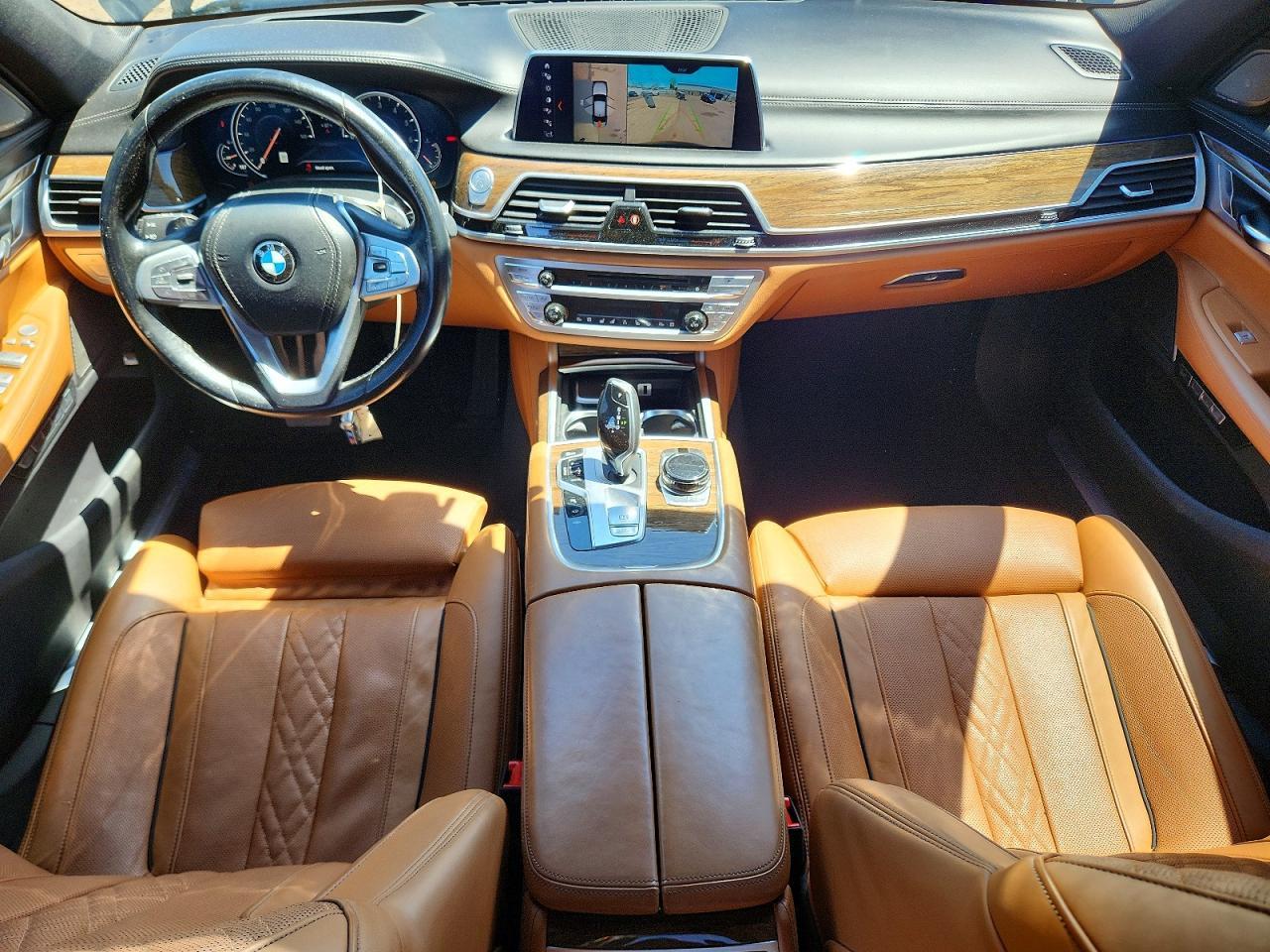 2018 BMW 750 Xi - zdjęcie 8
