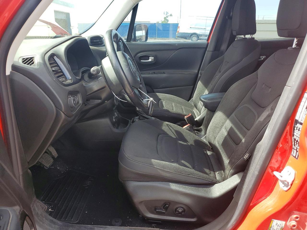 2017 Jeep Renegade Latitude - zdjęcie 7