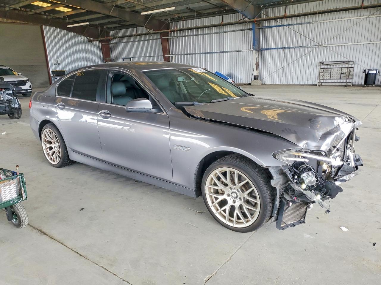 2016 BMW 528 I - zdjęcie 4