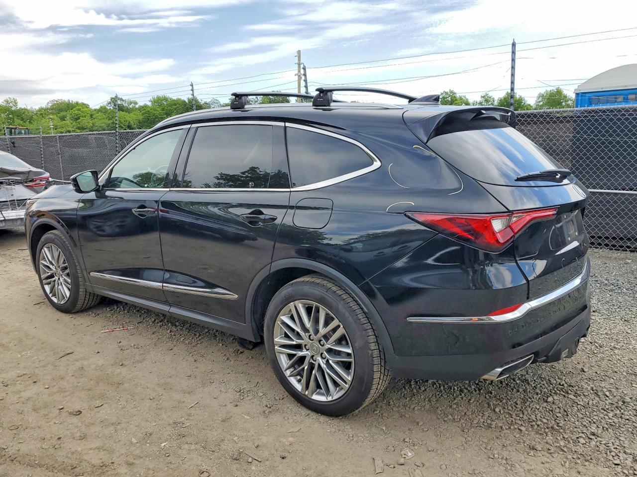 2022 Acura Mdx Advance - zdjęcie 2