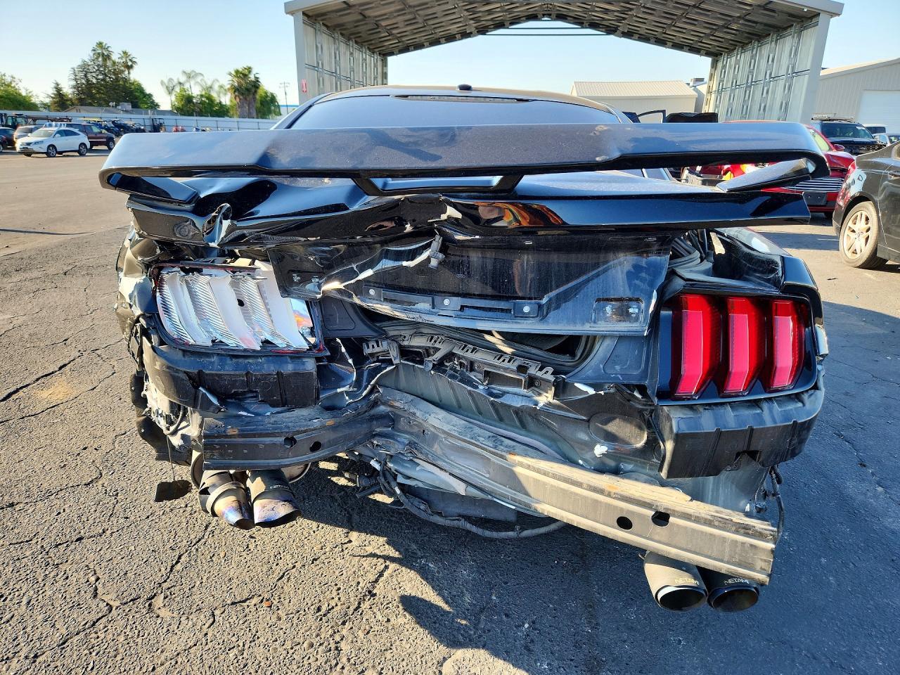 2019 Ford Mustang Gt - zdjęcie 6