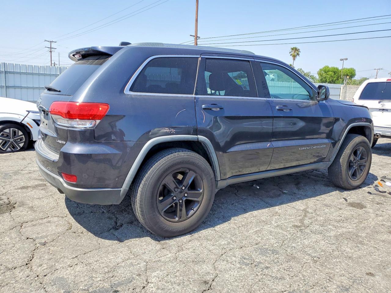 2015 Jeep Grand Cherokee Laredo - zdjęcie 3