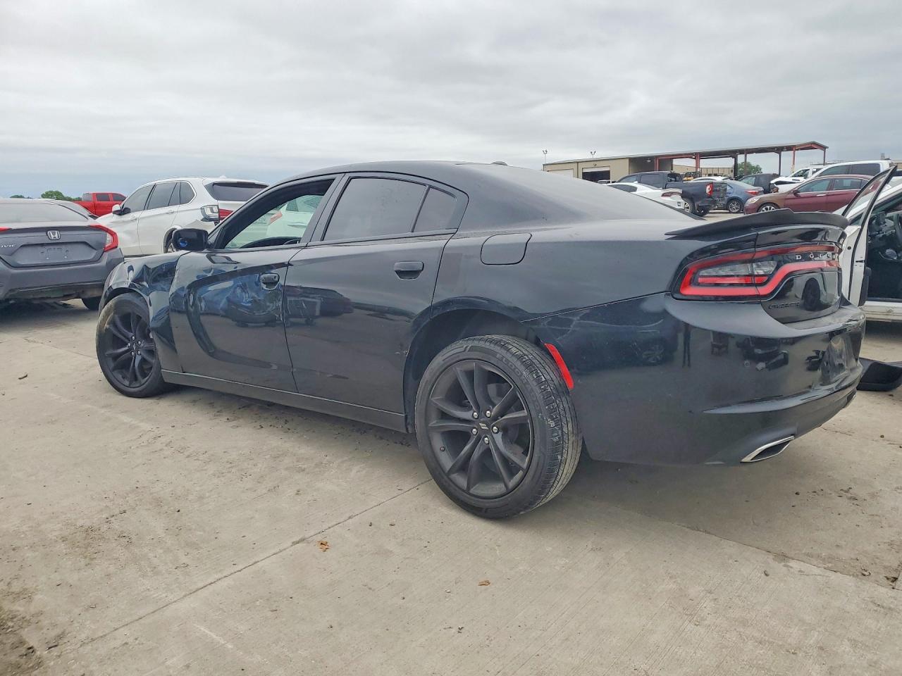 2018 Dodge Charger Sxt - zdjęcie 2