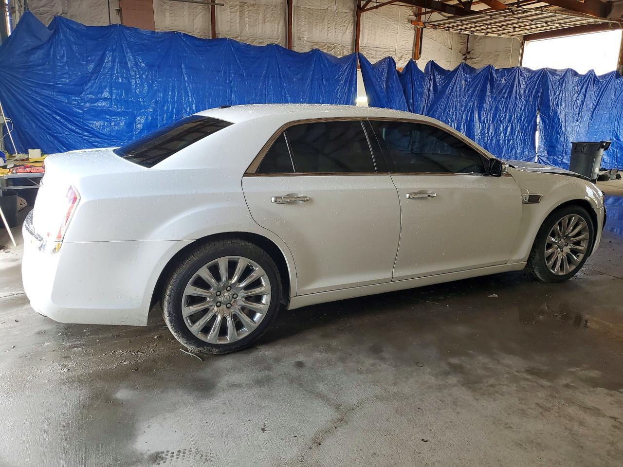 2014 Chrysler 300 - zdjęcie 3