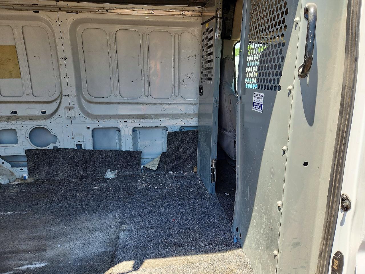 2018 Ford Transit T-150 - zdjęcie 11