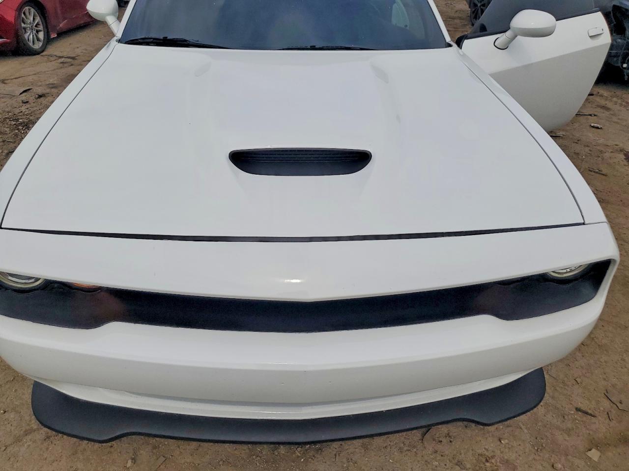 2022 Dodge Challenger Gt - zdjęcie 11