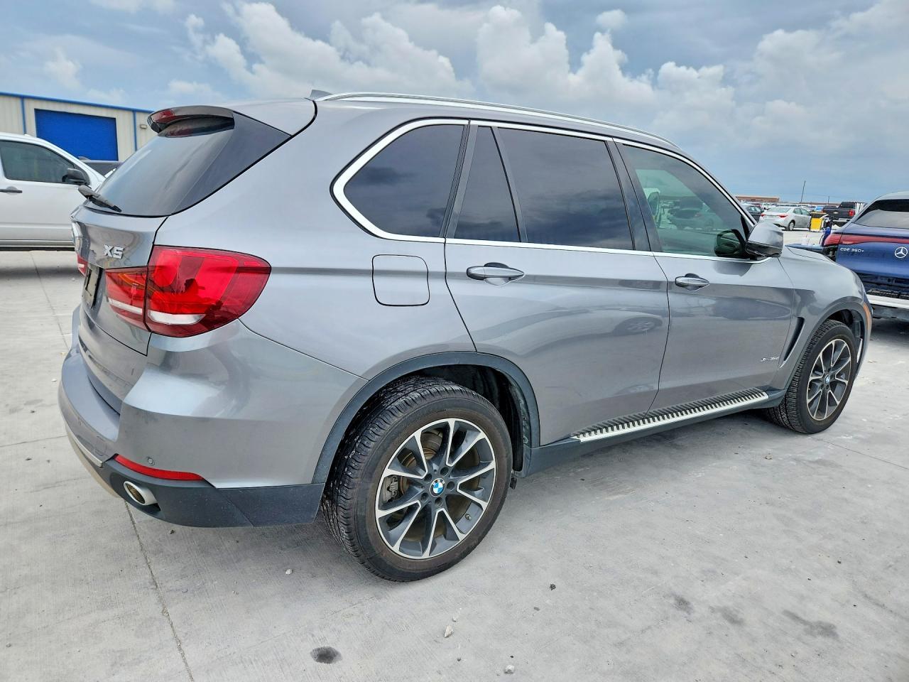 2014 BMW X5 xDrive35D - zdjęcie 3