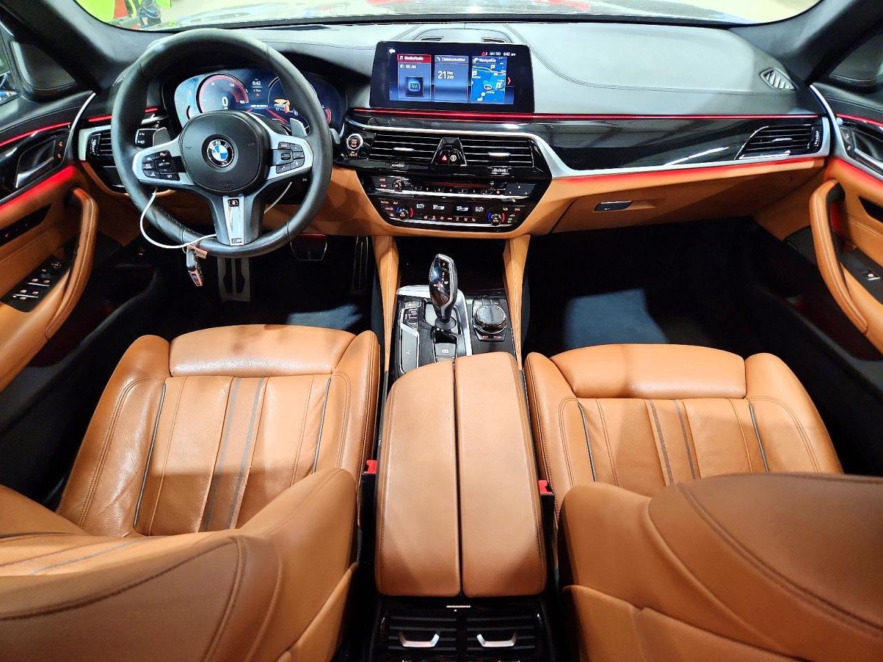 2018 BMW M550I - zdjęcie 8