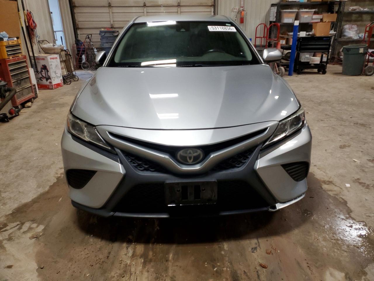 2018 Toyota Camry Se - zdjęcie 5