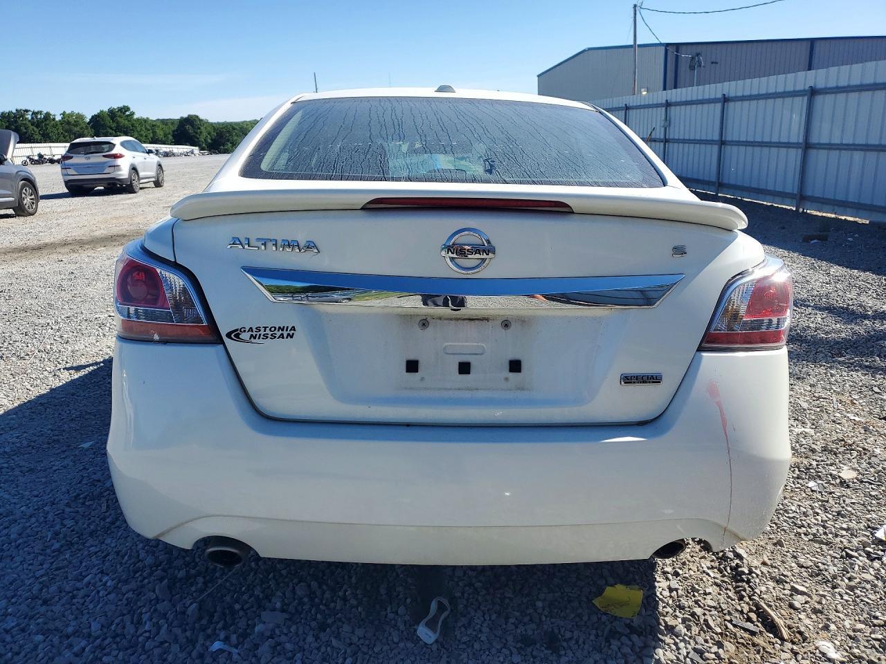 2015 Nissan Altima 2.5 S - zdjęcie 6