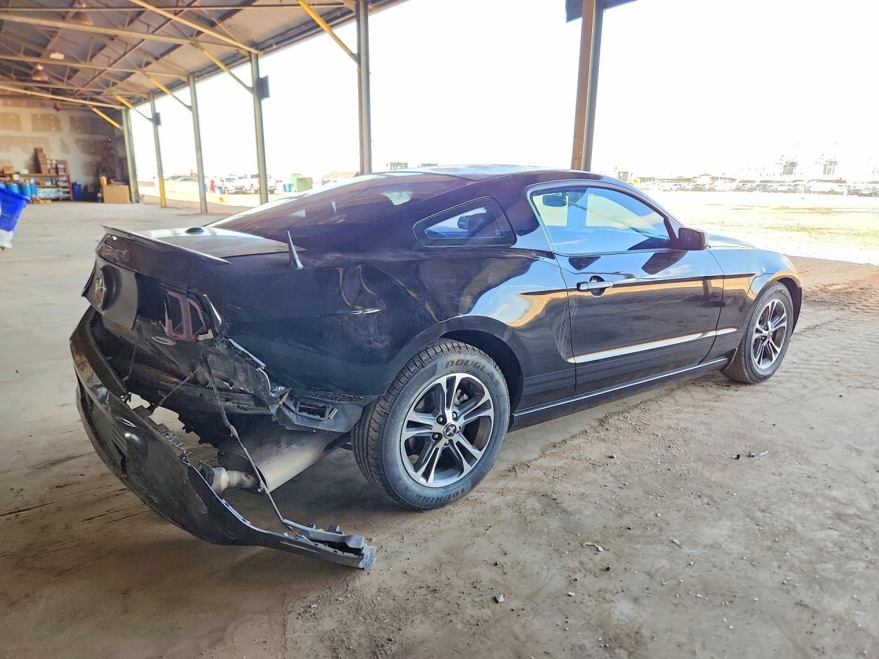 2014 Ford Mustang - zdjęcie 3
